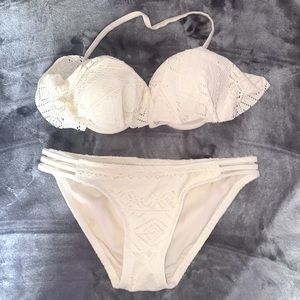 Xhilaration bikini with removable strap